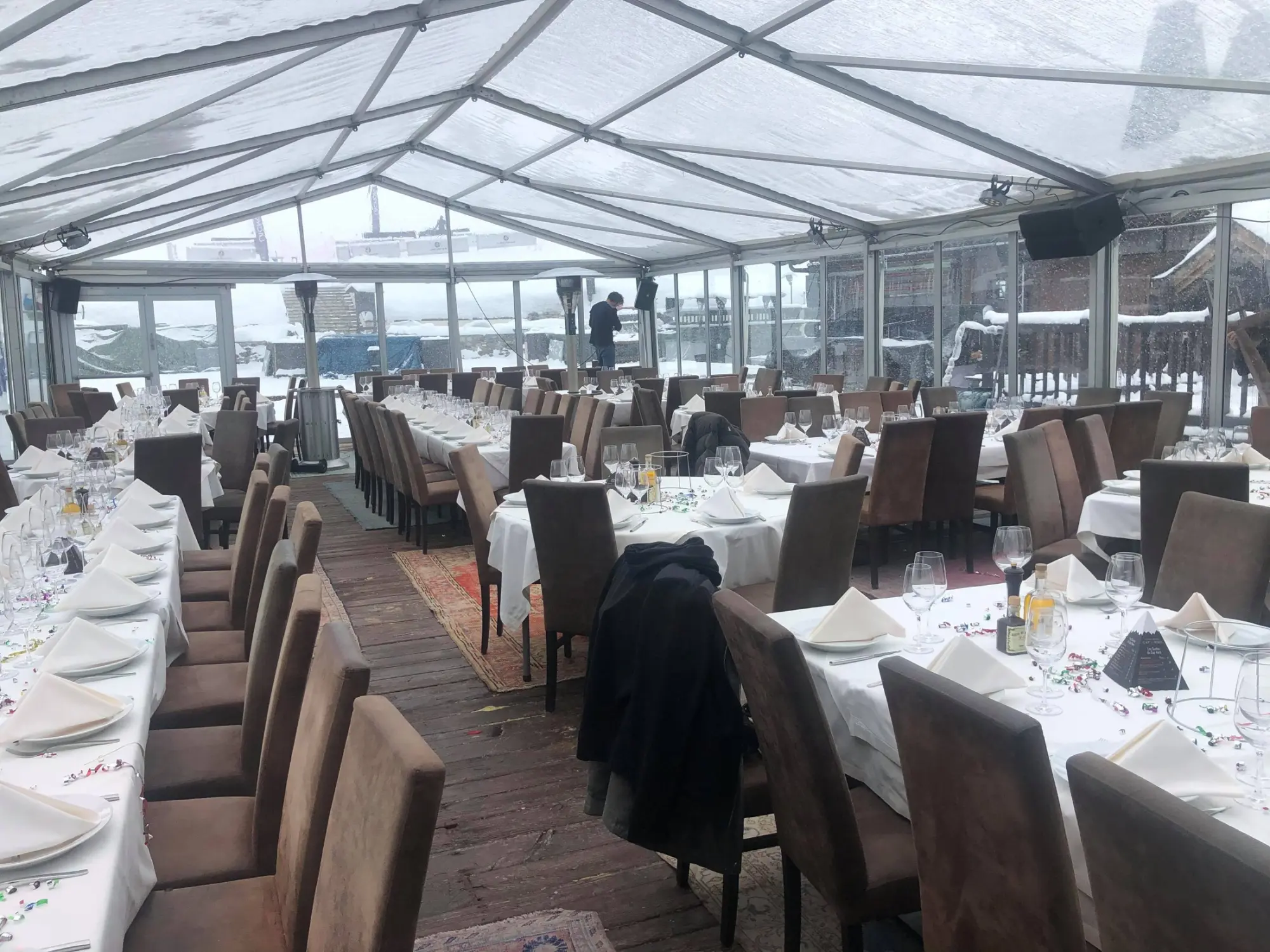 Tente transparente sur les pistes de Courchevel